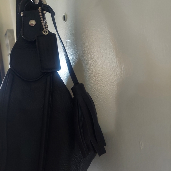 Medium Pebbled Leather Coach Hobo Bag - Picture 2 of 10